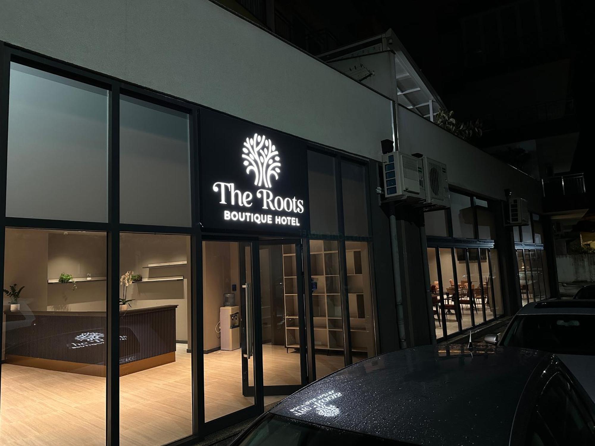 שקודר The Roots Boutique Hotel מראה חיצוני תמונה