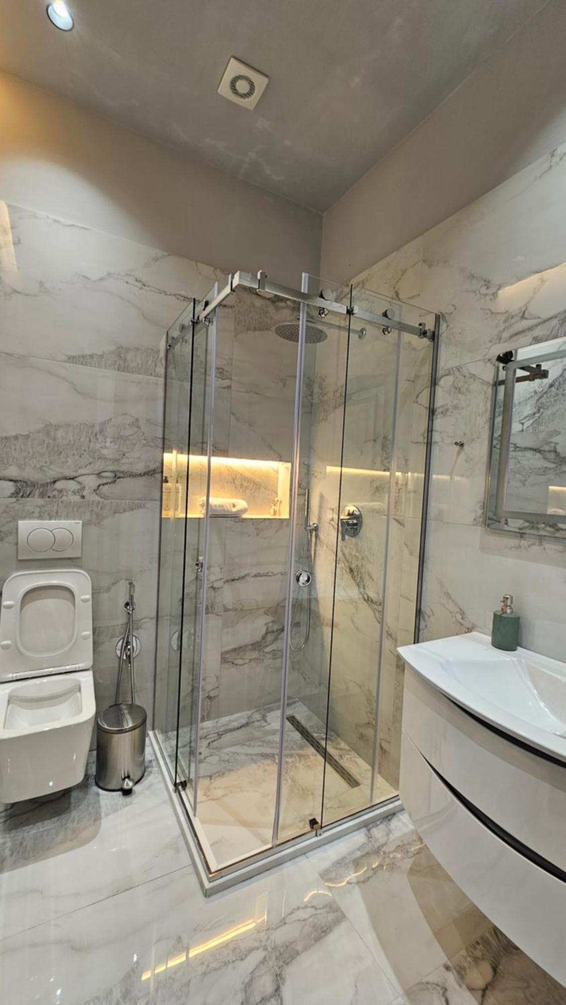 שקודר The Roots Boutique Hotel מראה חיצוני תמונה