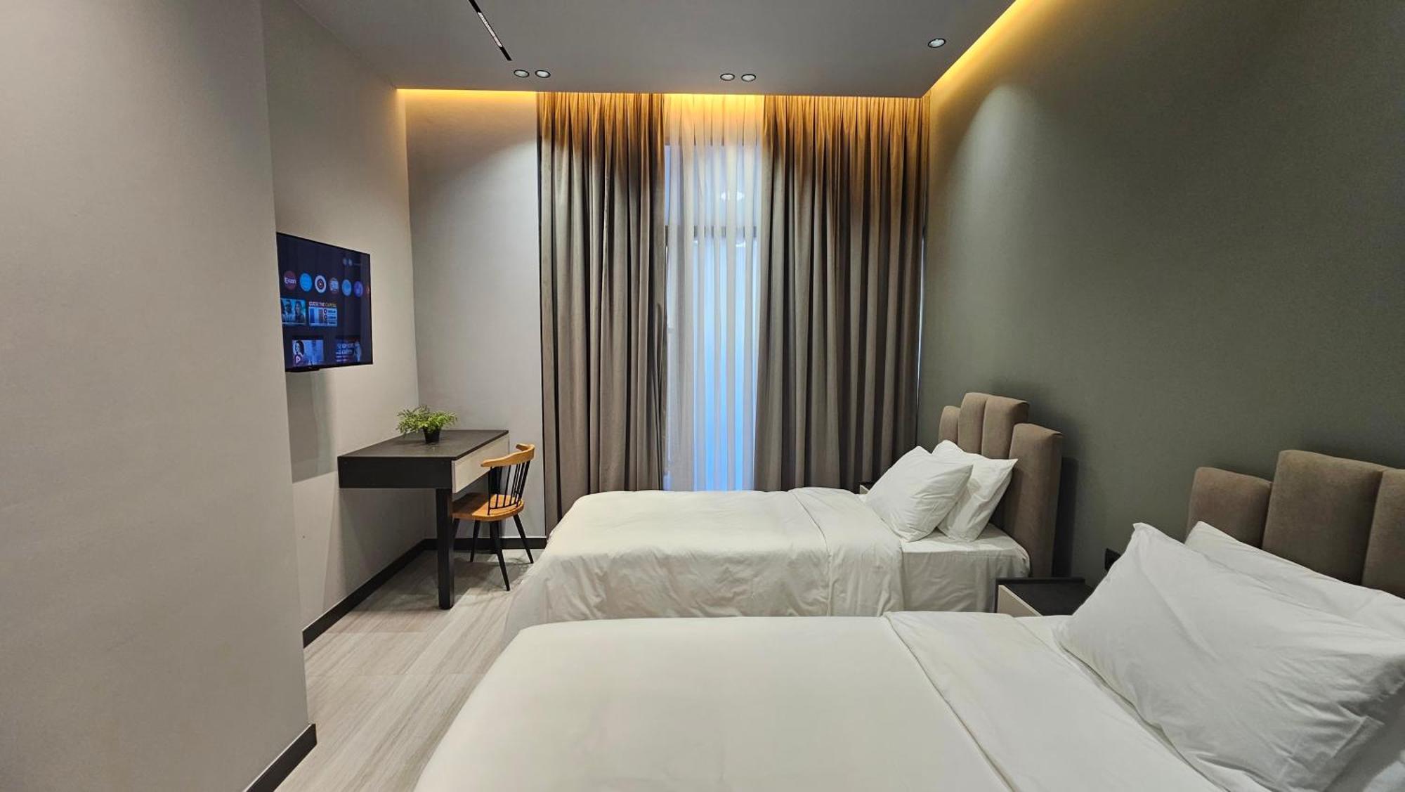 שקודר The Roots Boutique Hotel מראה חיצוני תמונה