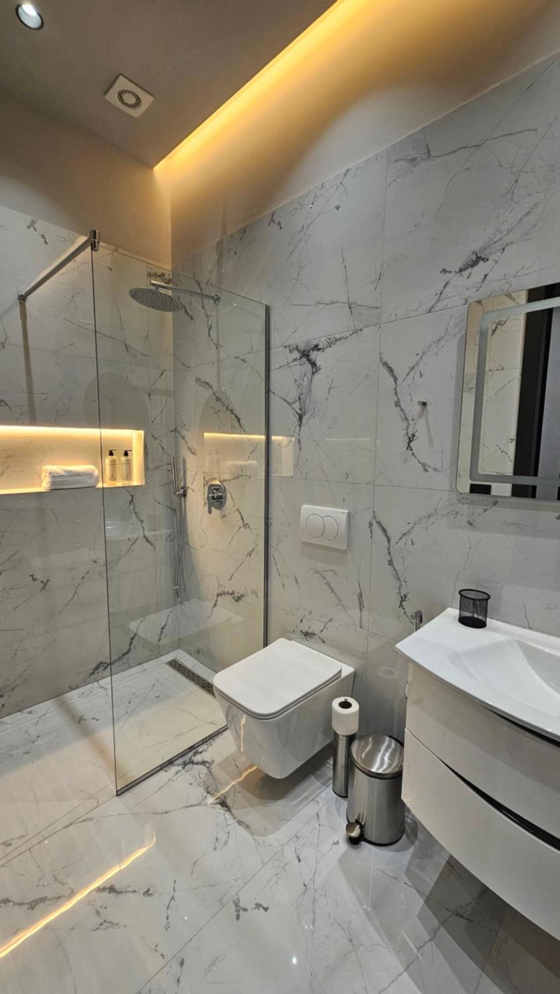 שקודר The Roots Boutique Hotel מראה חיצוני תמונה