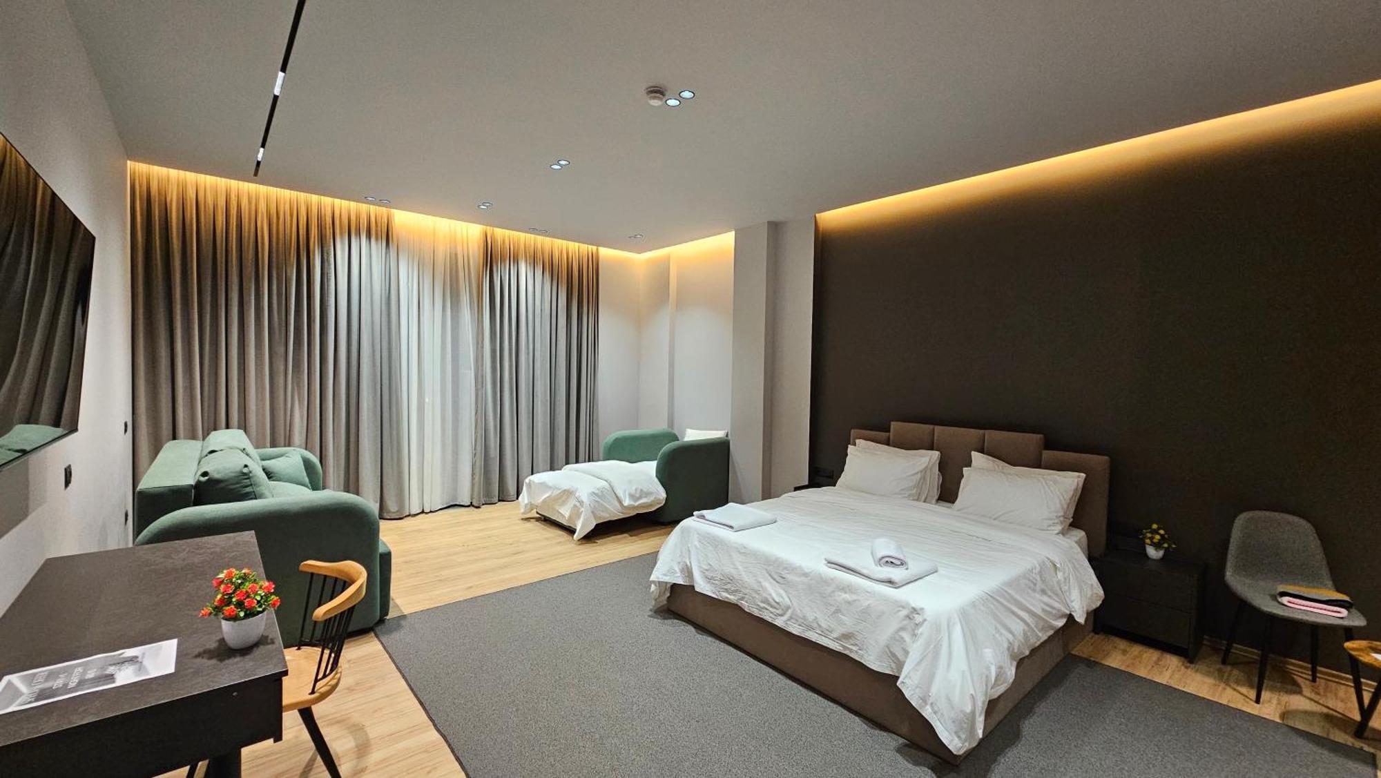 שקודר The Roots Boutique Hotel מראה חיצוני תמונה